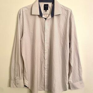 Society Of Threads White and Navy Button Down Shirt XXL